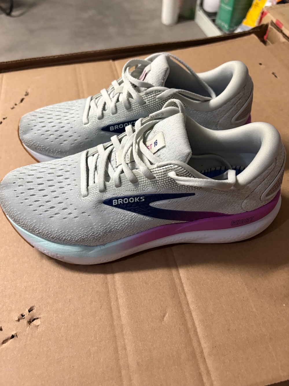 Brooks Women’s Running Shoes — Light Gray with Pink and Blue Accents - Picture 5 of 5
